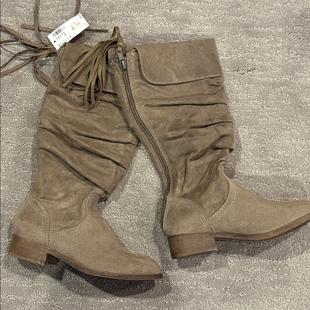 Girls  Suede Knee-High Boots size 1 brand new